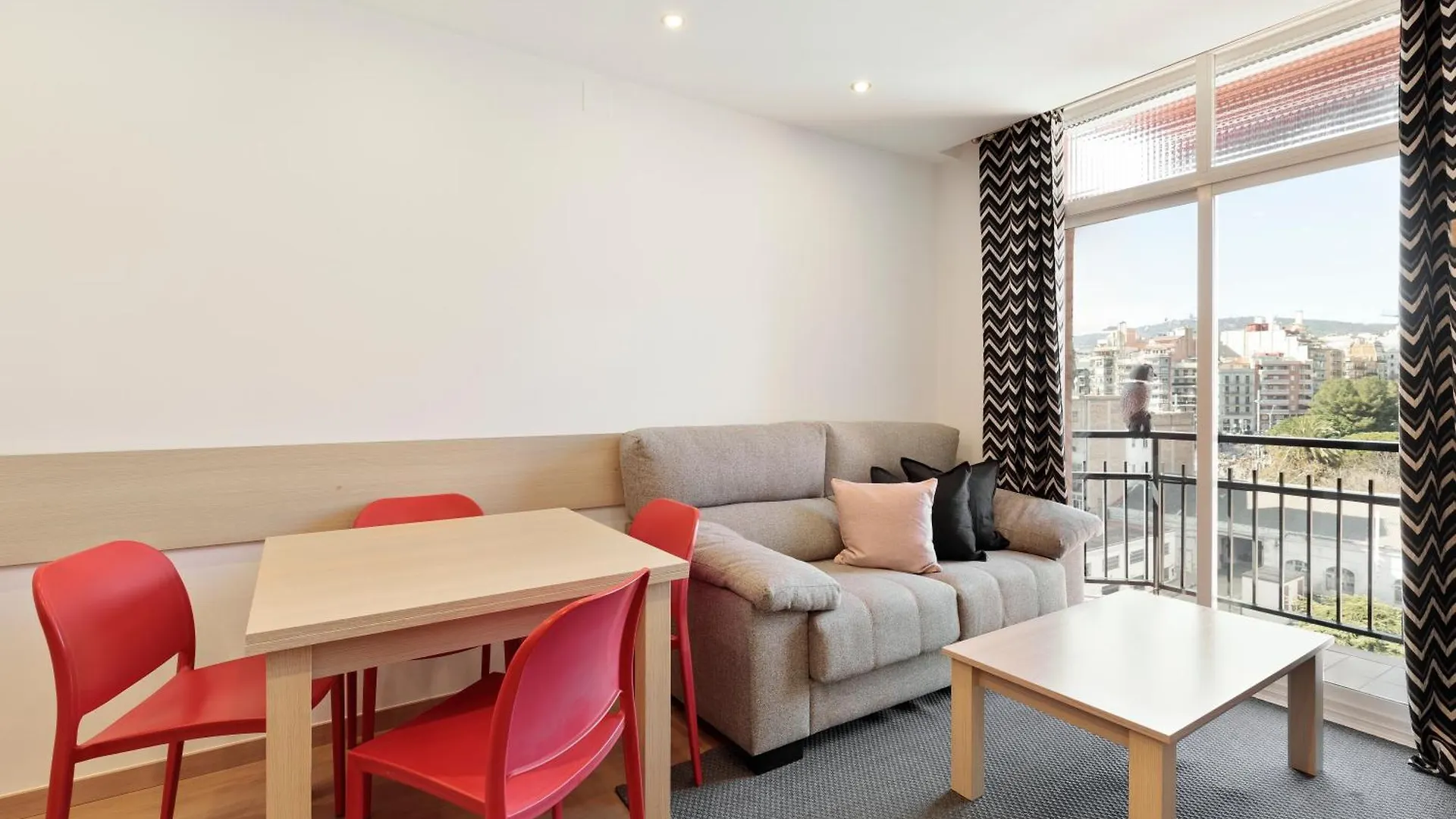 El Balcon De Sagrada Familia Apartman Barcelona Spanyolország